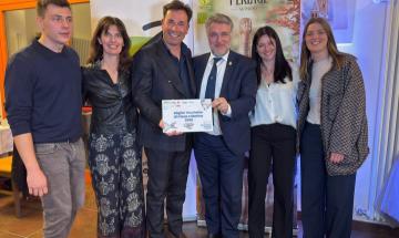 &Egrave; di Ash Caf&egrave; il miglior cichetto