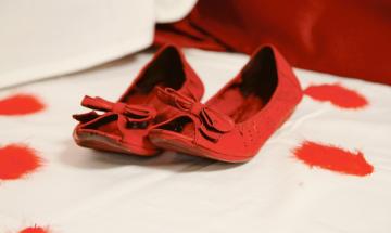 Giornata contro la violenza sulle donne: il CNDDU rilancia educazione e azioni simboliche nelle scuole