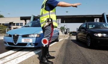 Sicurezza stradale, nel 2025 ritirate oltre 63 mila patenti