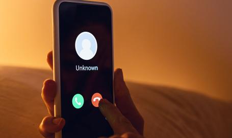 Spoofing di chiamate e SMS: cos'&egrave; e come difendersi