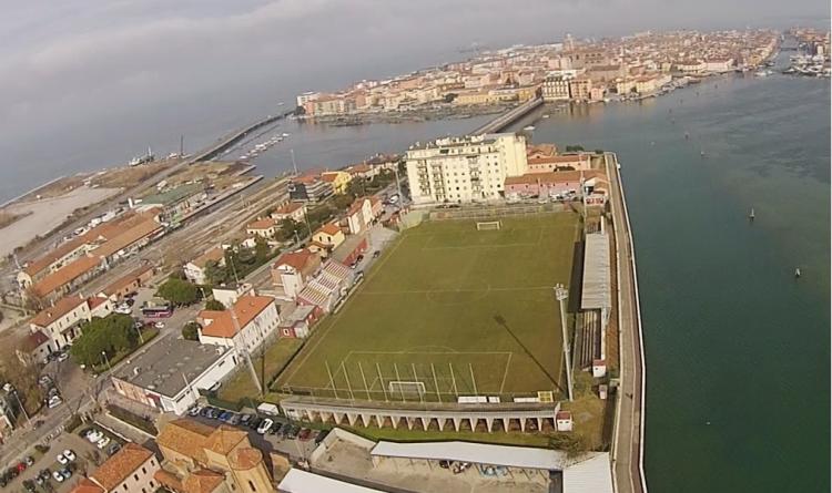 L&rsquo;Union abdica: La Rocca non crolla